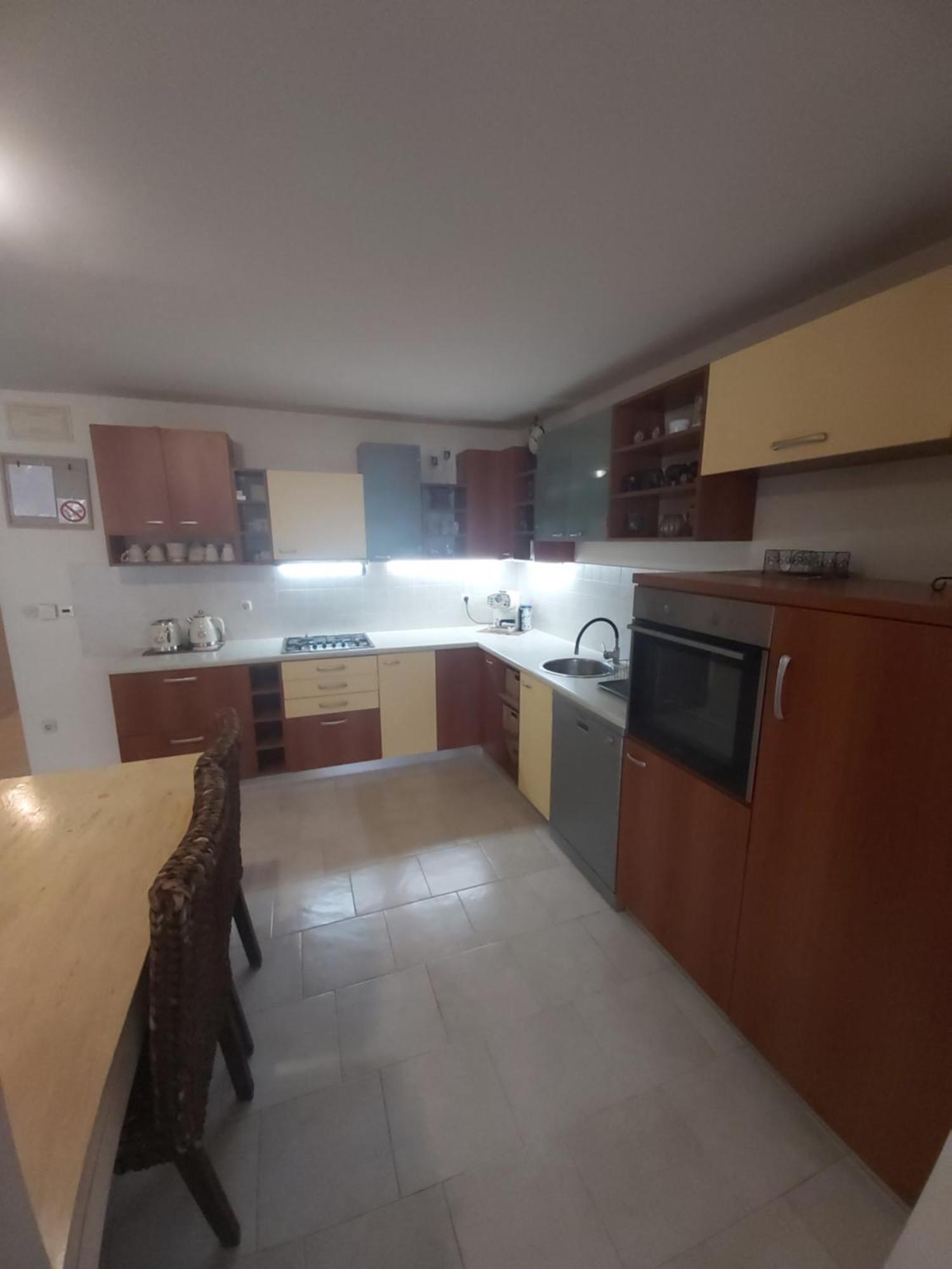 Apartman Luce With Shared Pool Zadar Dış mekan fotoğraf