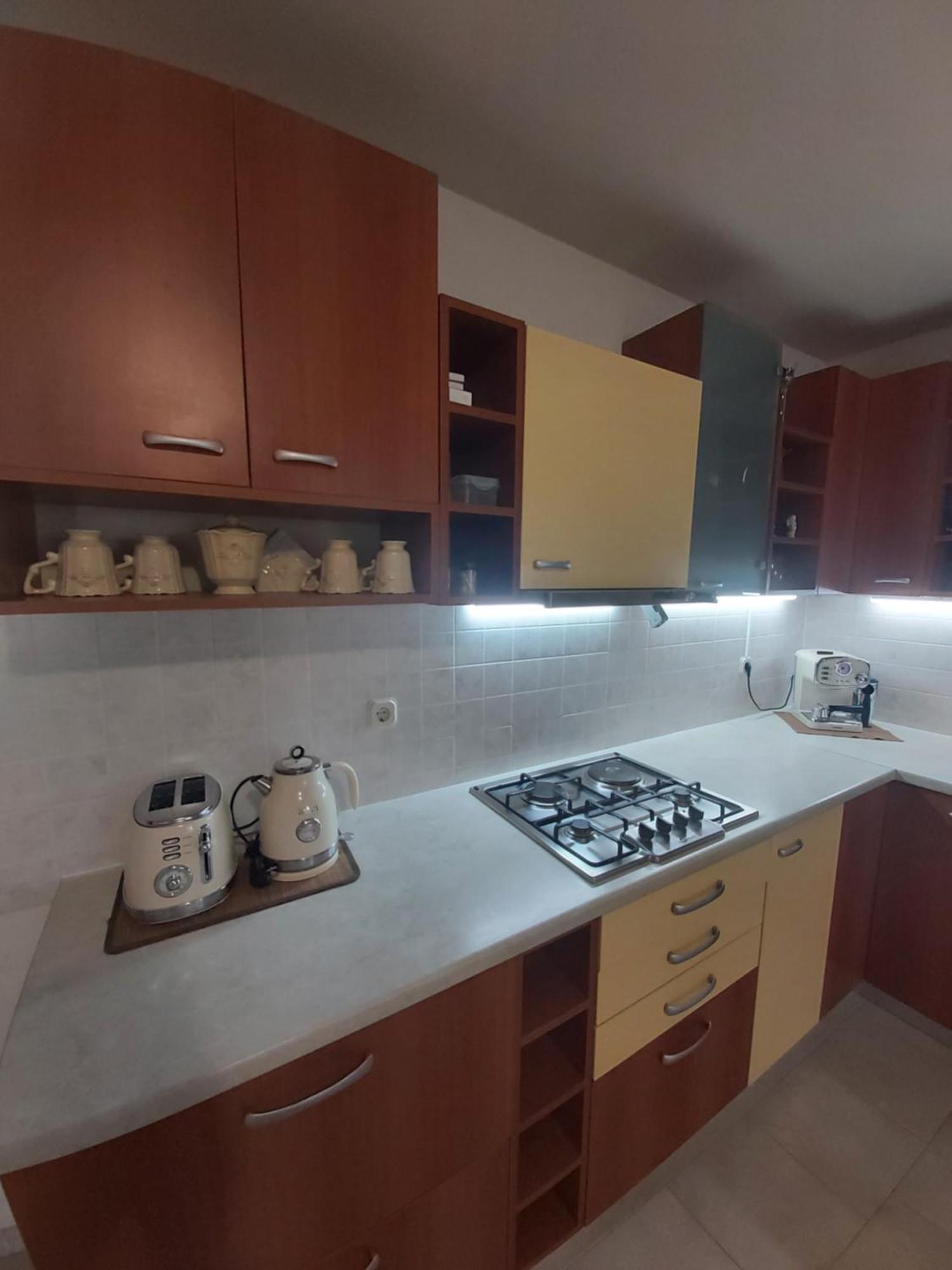 Apartman Luce With Shared Pool Zadar Dış mekan fotoğraf